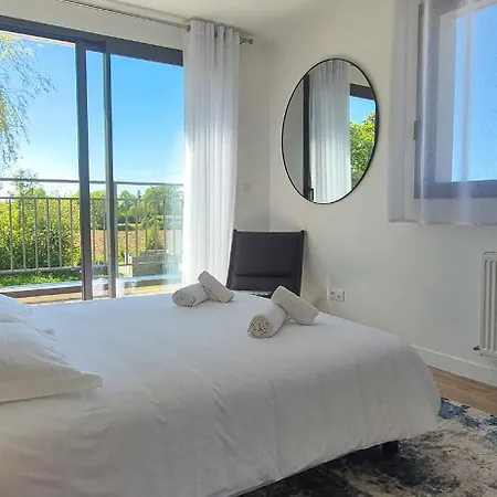 La Azura - Sur - Piscine - 10p Hébergement de vacances *