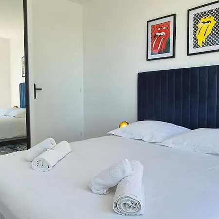 La Azura - Sur - Piscine - 10p Hébergement de vacances *